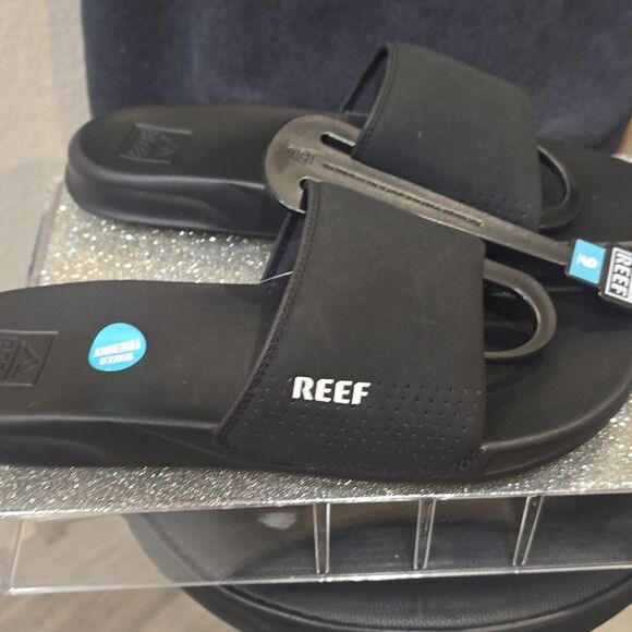 Reef One Slide Sandals- Black